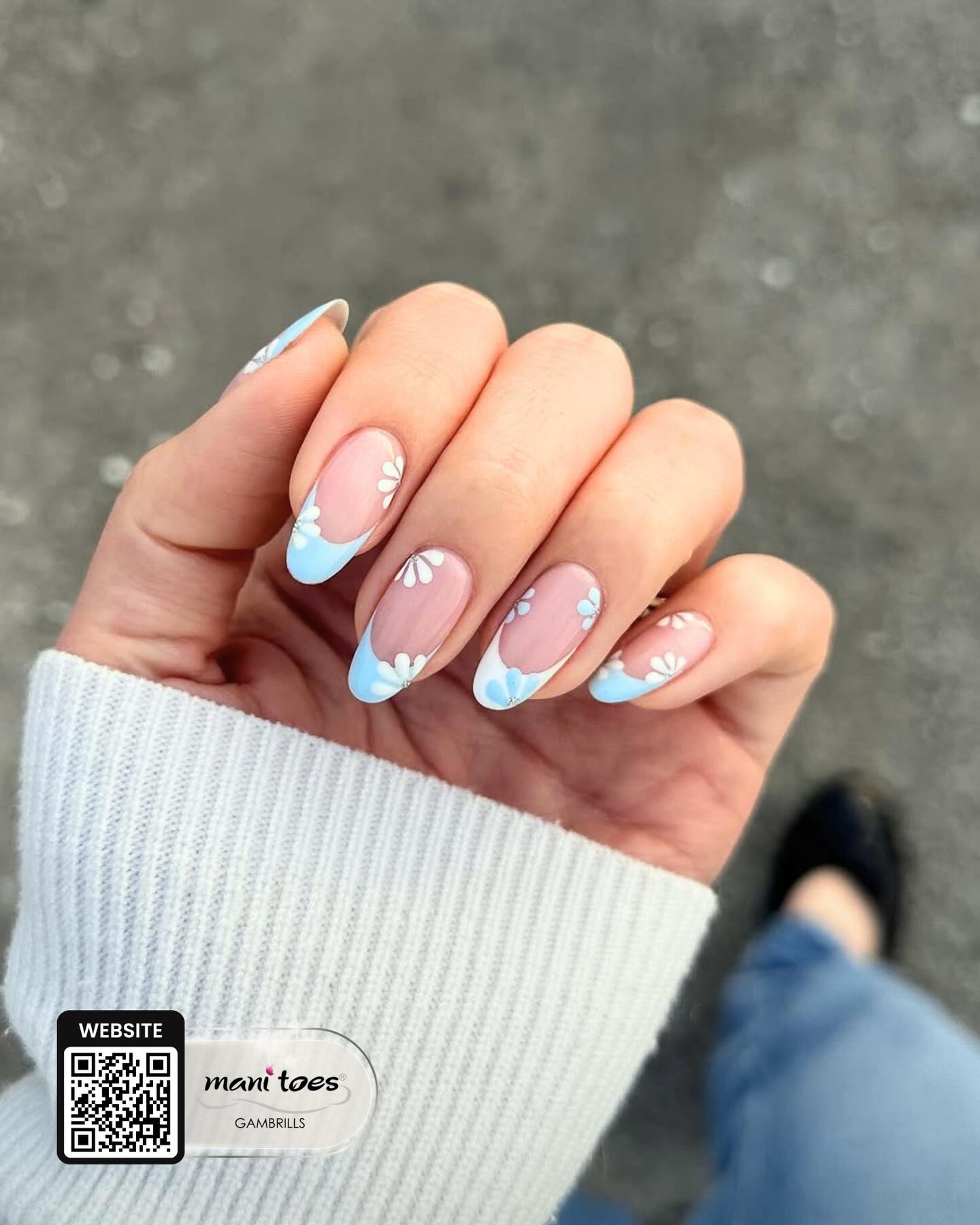 Nail design gallery image 4