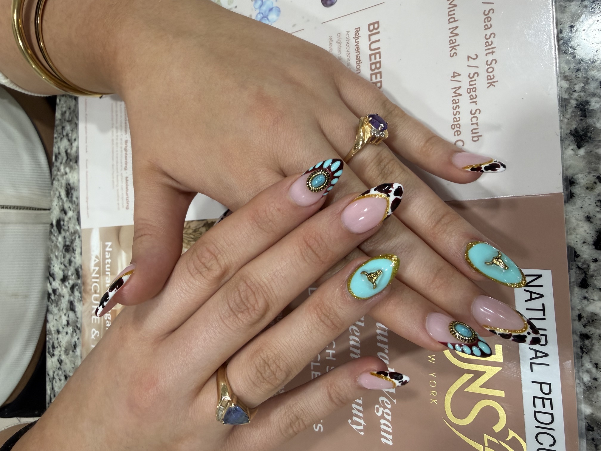 Nail design gallery image 14